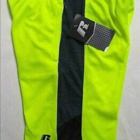 Russell Boys Athletic Active Basketball Shorts Dri Power 360 NWT yellow Size XL - Picture 3 of 3